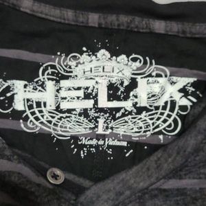 Men's large tee shirt